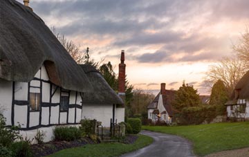 is Thorncote Green thatch roofing popular
